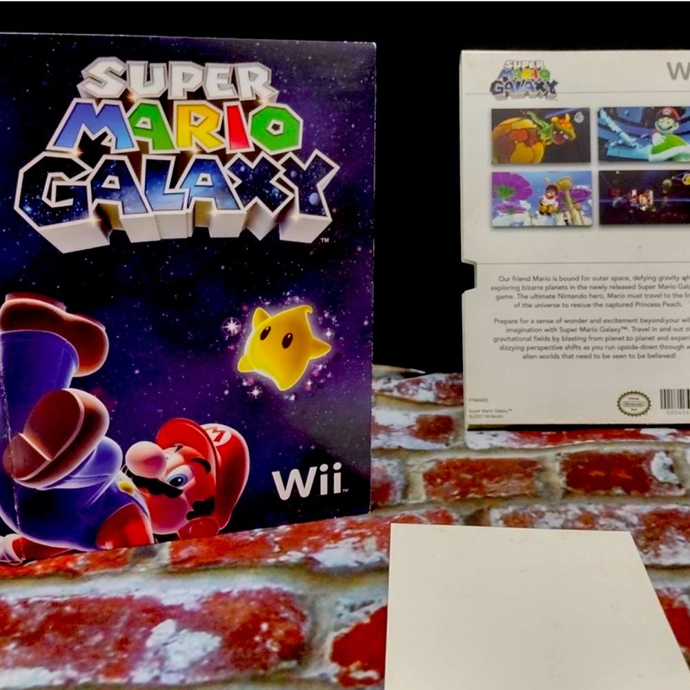 Wii Super Mario Galaxy Commemorative Launch Coin with Letter of Auth!